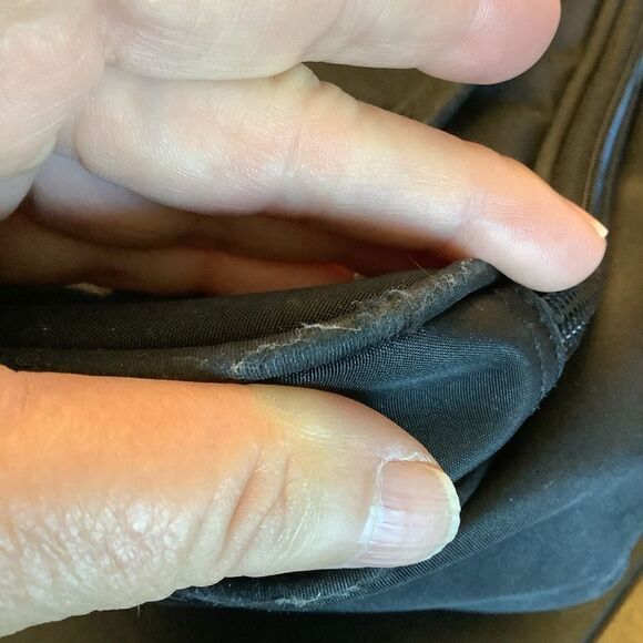 Kate Spade Messenger Laptop Bag🗽🏁🌹 - Picture 9 of 11